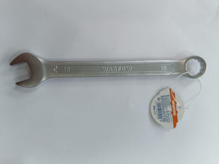 حک سایز ۱۵ و CHROME VANADIUM روی بدنه آچار وادفو مدل WSA1115